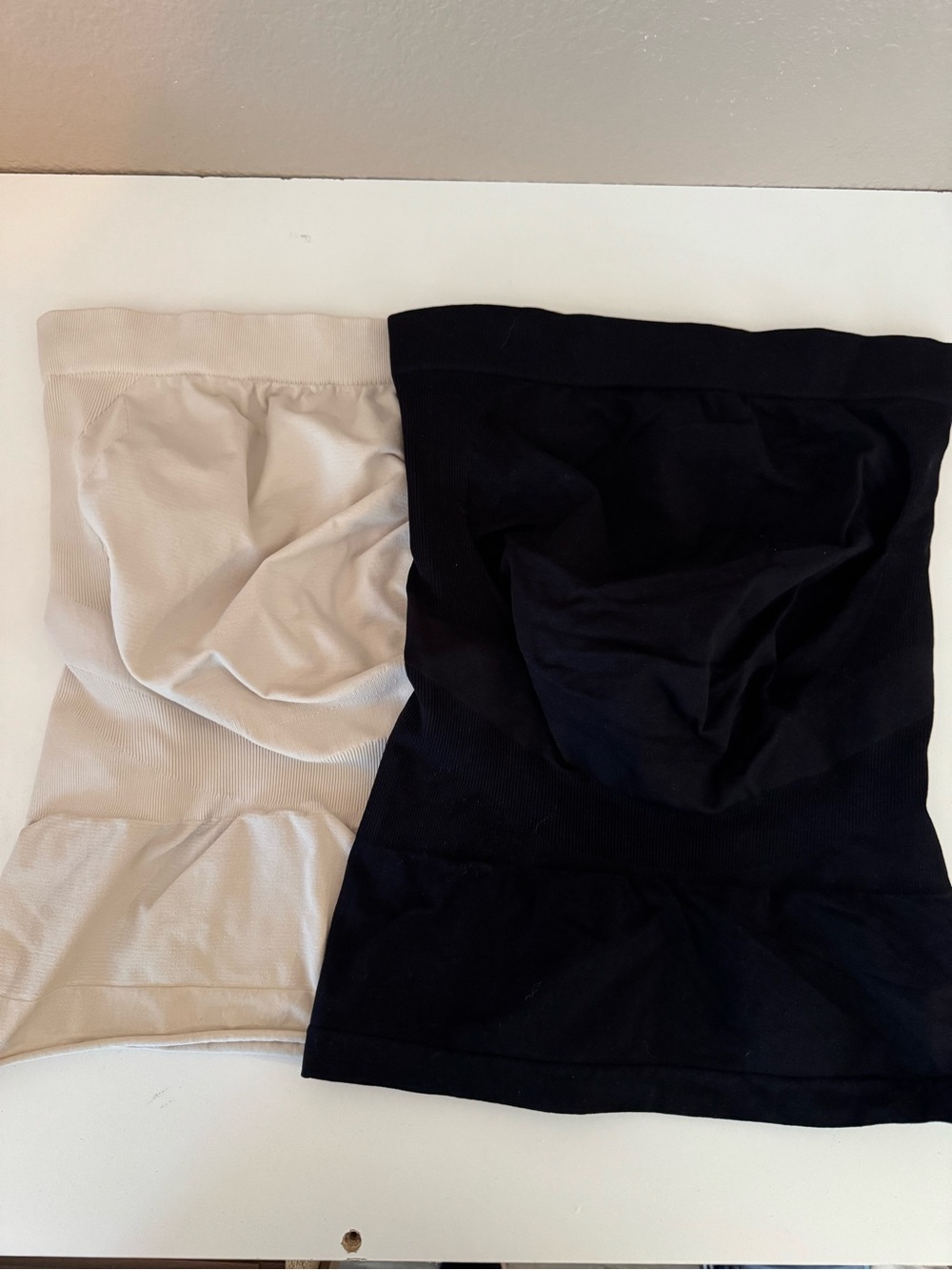 BLANQI Everyday Maternity Built-In Support Belly Band Set Black & Cream